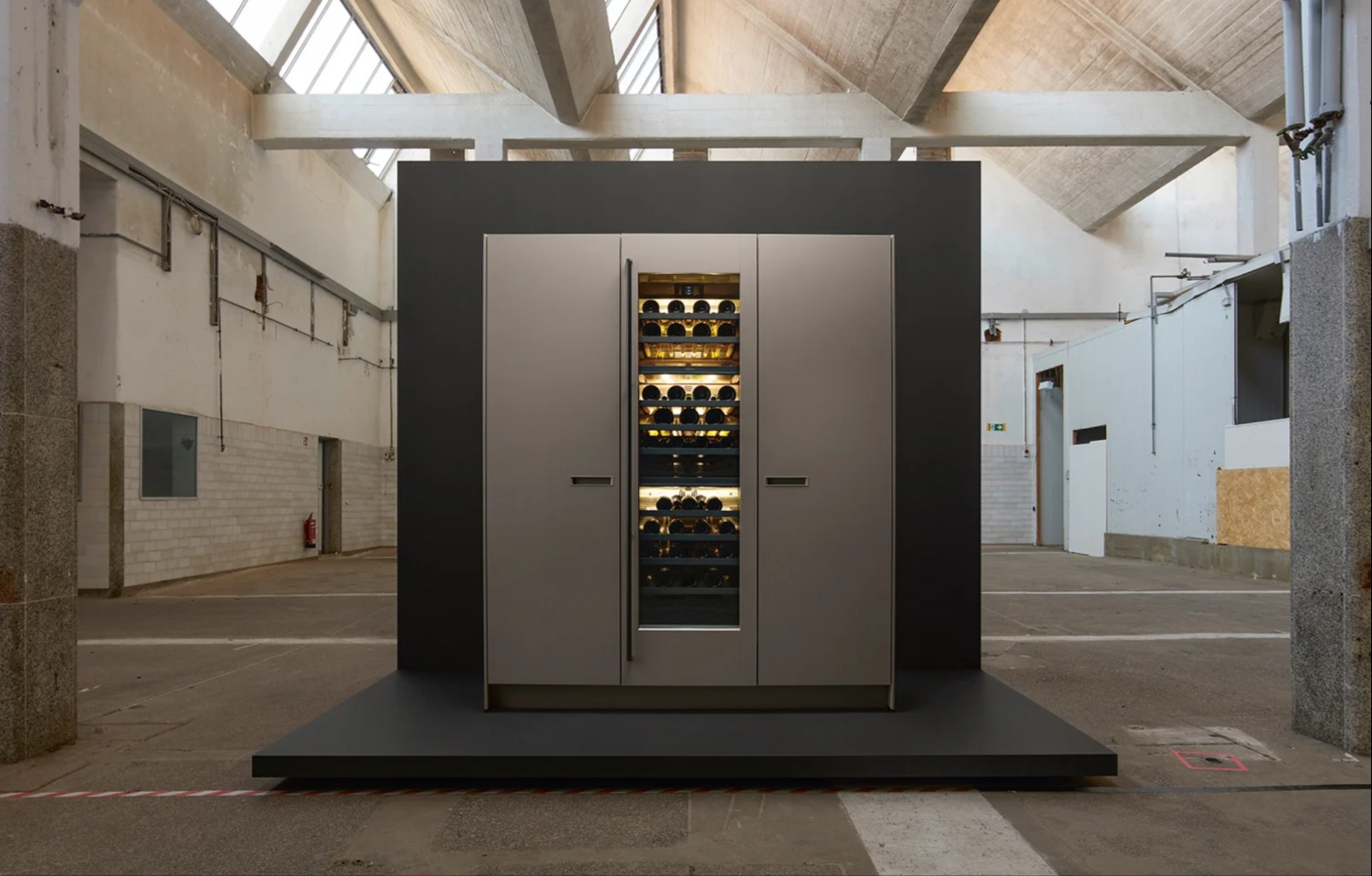 next125 Podest Weinkühler