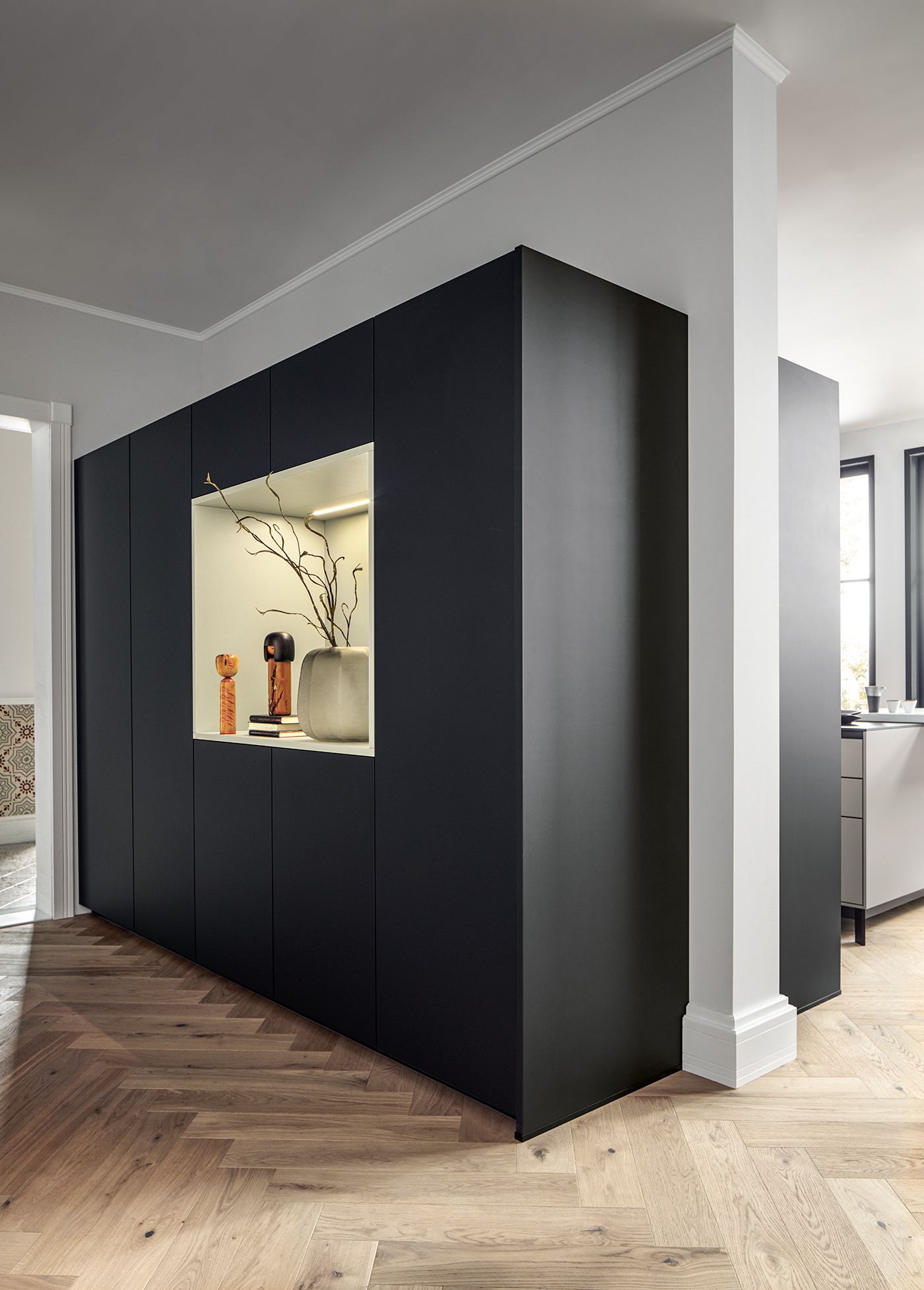 gechlossene Garderobe von next125